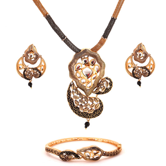 Jadau with Black Antique finished Locket Set with Black & Gold tone Chain - P29