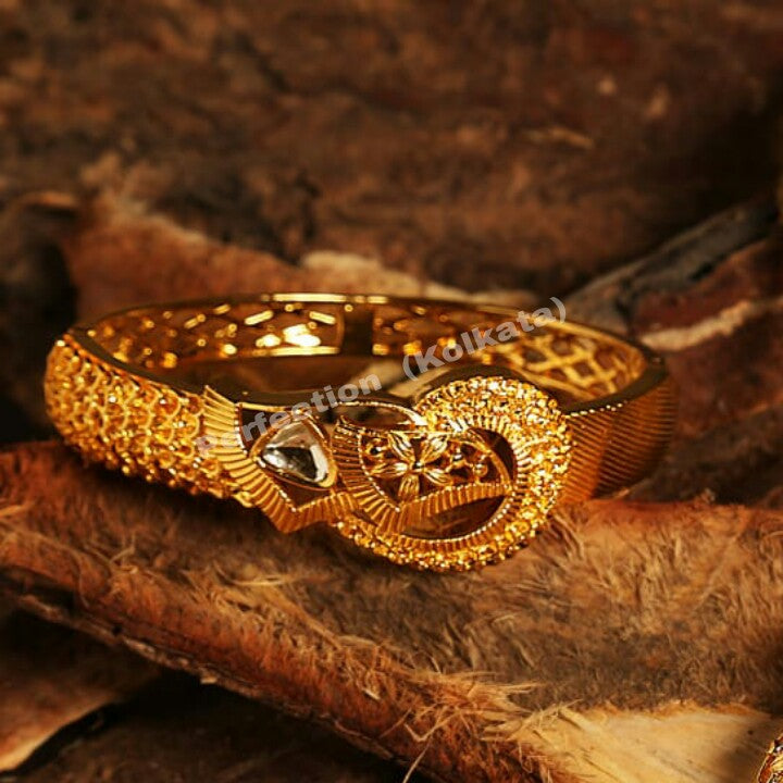 P26 - Jadau with 18kt Gold finish  Bracelet